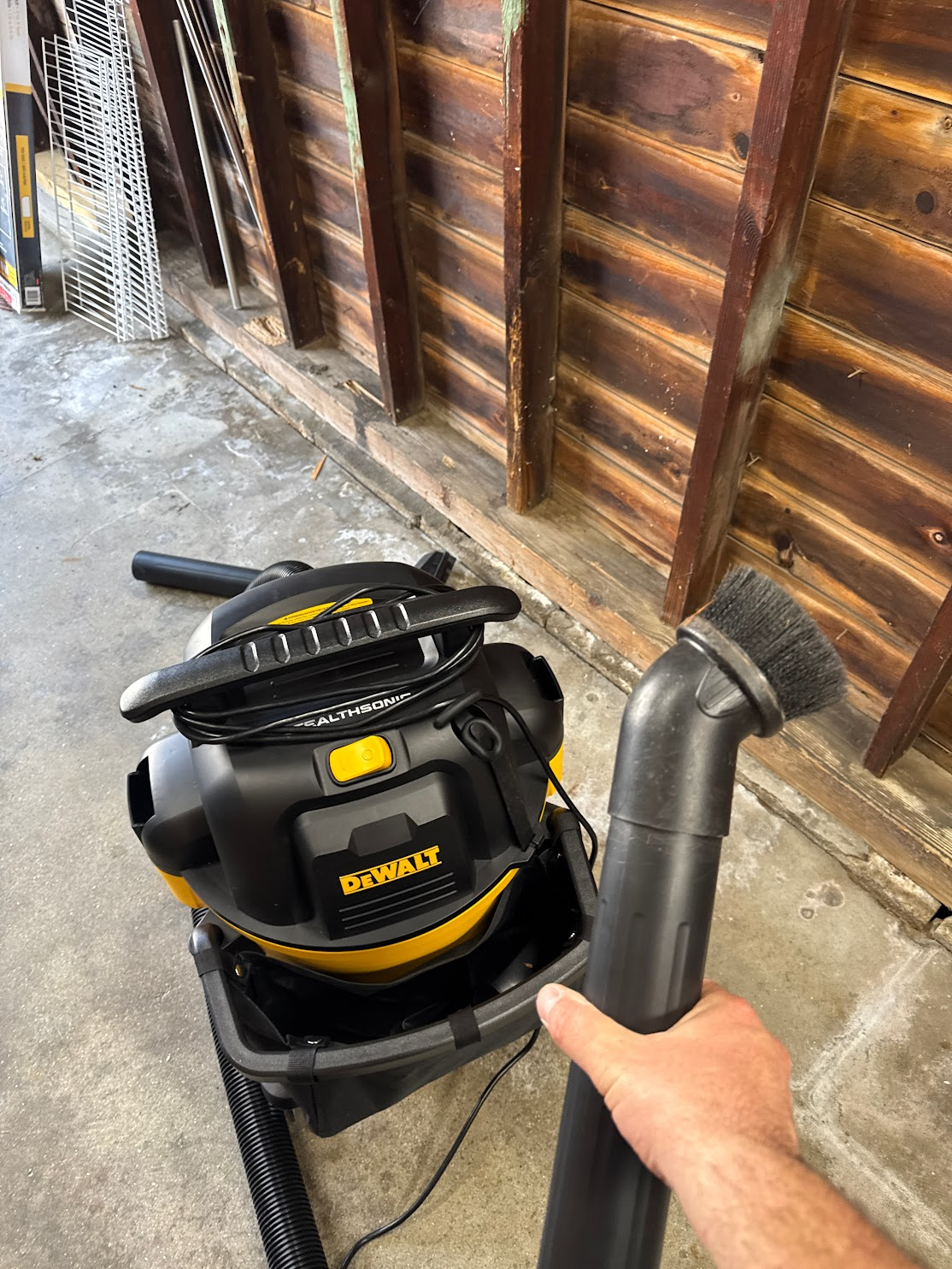 dewalt brush